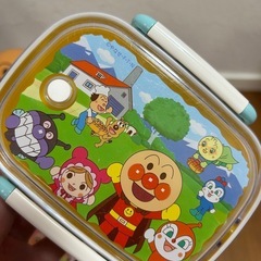 アンパンマン　弁当箱　水筒の画像