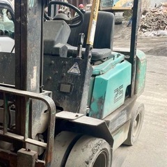 フォークリフトの画像