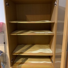 食器棚の画像