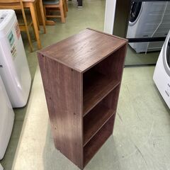 【リサイクルショップ ピカソ 小松原】📦✨美品‼️ダークブラウン✨木目調カラーボックス（3段）✨📦★4318★の画像