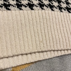 ZARA 千鳥柄 ニットベストの画像