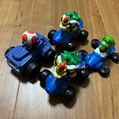 ハッピーセット玩具　4台の画像