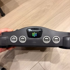 Nintendo64 本体の画像