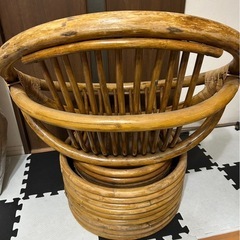 ラタン　ロッキングチェア　回転椅子　曲木椅子　パーソナルチェアの画像