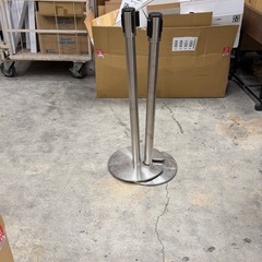 ベルトパーテーション ロープ ポール シルバーポール　の画像