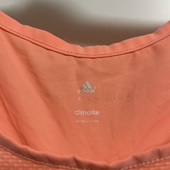 アディダスのタンクトップです☺️の画像