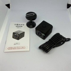 ❤️新品未使用❤️室内小型カメラ　スマホ連動　防犯1080P 画質・ 双方向通話·暗視機能☘️ の画像
