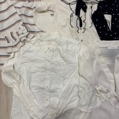 白系　ブラウス　長袖の画像