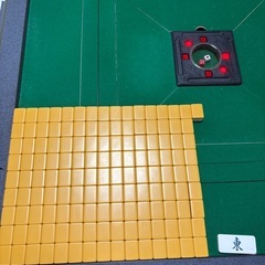 全自動麻雀卓　点数表示有の画像