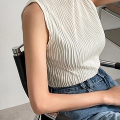 リブデザイン ノースリーブトップス ホワイト　Sサイズの画像