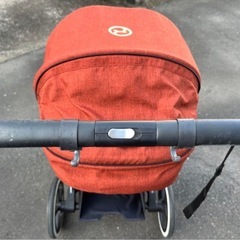 cybex ベビーカー の画像