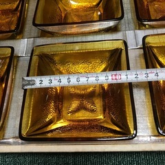 未使用品（琥珀色）ガラスセットの画像
