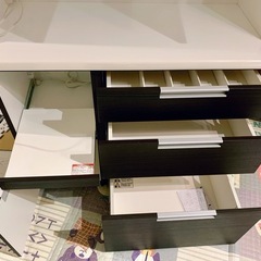 【美品】ニトリ　食器棚　キッチンボードの画像