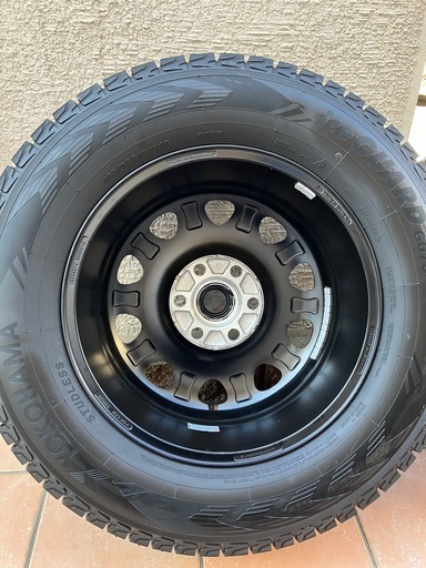 スタッドレス4本セット【265/65R18】タイヤ・ホイールセット　ヨコハマ