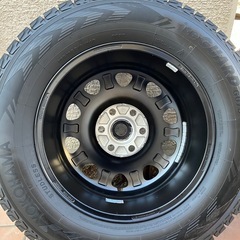 スタッドレス4本セット【265/65R18】タイヤ・ホイールセット　ヨコハマの画像