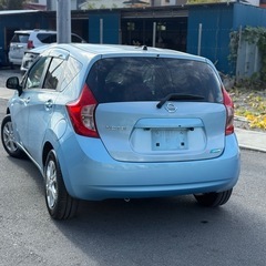 日産　ノート　平成25年　走行距離3万キロ　車検2年間　プッシュスタートの画像