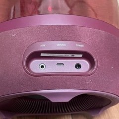 harman/kardon、スケルトンボディのBluetoothスピーカー「AURA STUDIO」レッドの画像