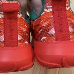 ❤️新品未使用❤️22cm 靴　運動靴　スニーカー　フラミンゴsoulsfeng ✨の画像