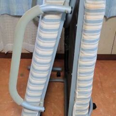 折りたたみ シングルベッドの画像