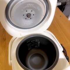 【お話中】炊飯器/３合炊きの画像