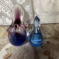 ガラスの鳥二羽の画像