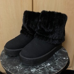 ⭐️ファーフラットブーツ 厚底 ブラック⭐️の画像