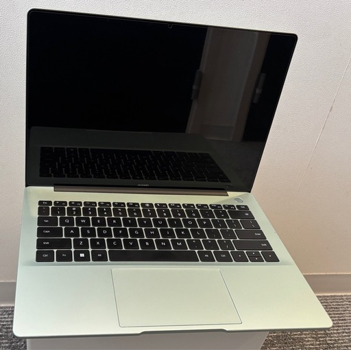 グリーンHUAWEI MateBook 14、本革レザーケースセット