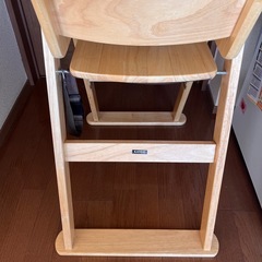 ベビーチェアの画像