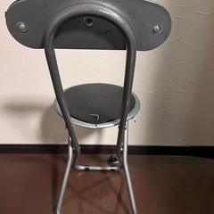 パイプ椅子の画像