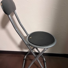 パイプ椅子の画像