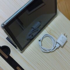 【（取引は1/12まで）12000円→5000円：子供用タブレット】DOOGEE U10 タブレット 10インチ（ケース付き） Android 13 グリーンの画像