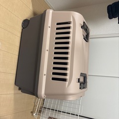犬用クレートの画像