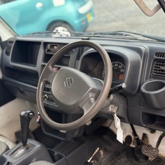 スズキ　キャリイ トラック　4WD 平成27年　走行距離3万キロ　車検2年間　ATの画像