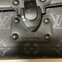 受け渡し者決定しました！LOUIS VUITTON ブラックショルダーバッグの画像