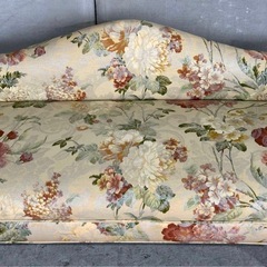 ✿英国クラシック調✿ 花柄カウチソファ｜猫脚 アーム付き｜アンティーク調 長椅子の画像