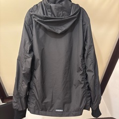 adidas レディースナイロンジャケットの画像