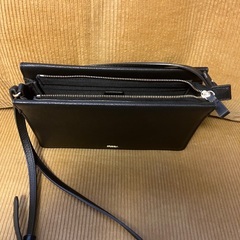 極美品 FURLA バビロン レザー ショルダーバッグ 黒 ブラックの画像