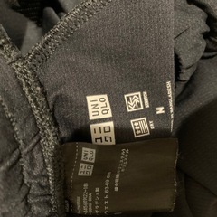 【not対面】UNIQLO スポーツアンクルパンツ　ネイビーの画像