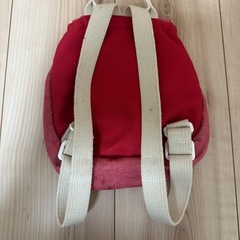 ⭐️早い者勝ちレア⭐️ familiar ファミリア 子供用ピンク刺繍リュックの画像