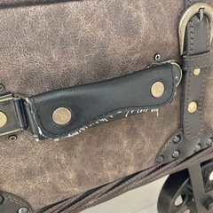 アンティーク調 車輪付センターテーブルの画像