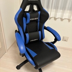 オットマン付　ゲーミングチェアの画像