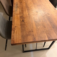 【早い方優先】アイアン　ダイニングセットの画像