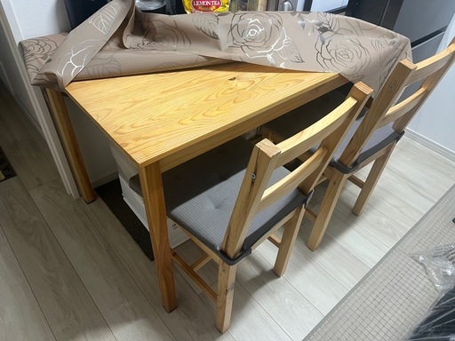 ダイニングテーブル　セット