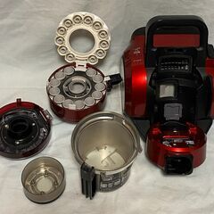 東芝　サイクロン掃除機　動作確認済み　パーツ多数の画像