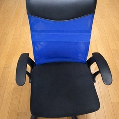 タンスのゲン オフィスチェア 腰楽ランバーサポート 跳ね上げ式アームレストの画像