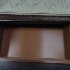 大容量収納付きシングルベッドの画像