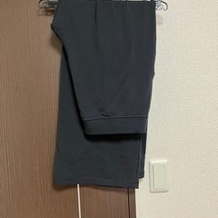 ユニクロウォームフリースストレートパンツの画像