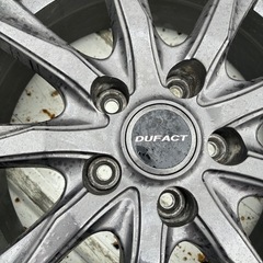 アルファードスタッドレスタイヤの画像