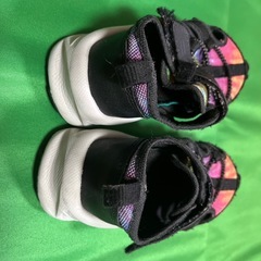 中古　幼児靴　スニーカー　瞬足　16.0EEの画像