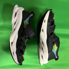 中古　幼児靴　スニーカー　瞬足　16.0EEの画像